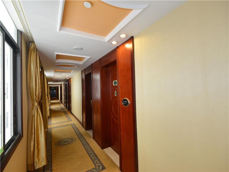 Vienna International Hotel Shanghai Pudong New District Caolu Xangai Exterior foto